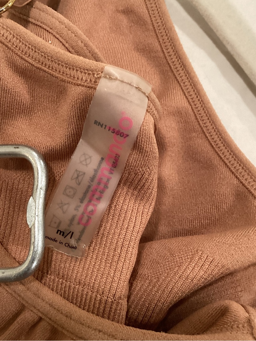 Commando Butter Comfort Nude Seamless Scoop Bralette M/L - Picture 2 of 9